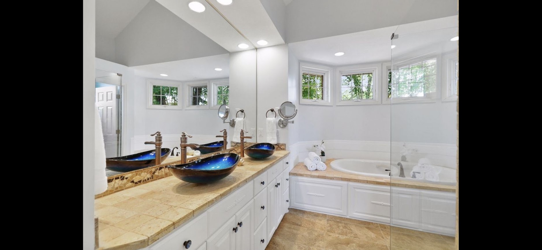 Luxury Estate Move-Out Clean in Prior Lake, MN - View 4